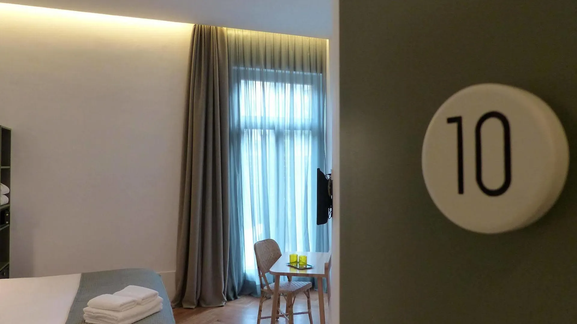 Bed and Breakfast Casa Mathilda à Barcelone 3*,  Espagne