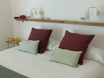 Casa Mathilda Bed & Breakfast Barcelona